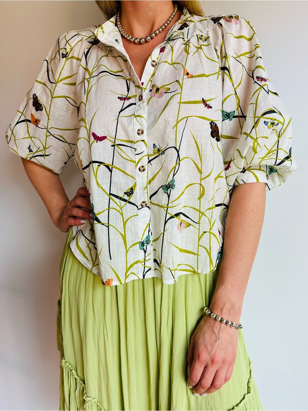 Anthropologie Maeve Butterfly Floral Boho Cotton Puff Sleeve Collared Blouse Top - Picture 4 of 10